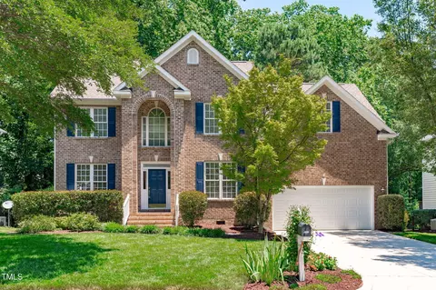 117 Drakewood Pl, Cary, NC 27518