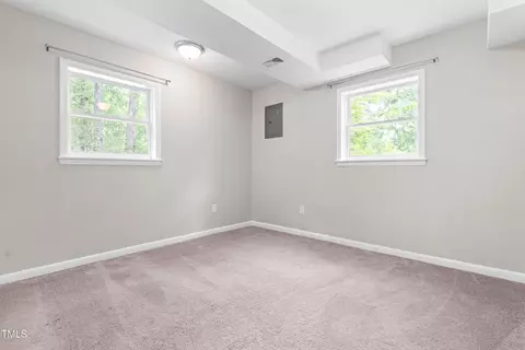 102 Emerald Cir, Durham, NC 27713 photo 21