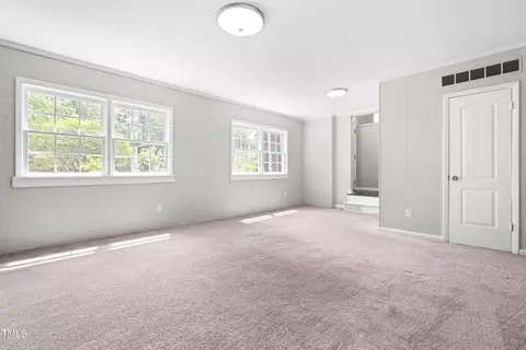 102 Emerald Cir, Durham, NC 27713 photo 14
