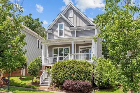 220 W Winmore Ave, Chapel Hill, NC 27516