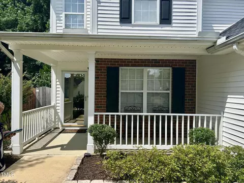 6229 Saybrooke Dr, Raleigh, NC 27604