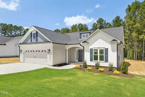 Exterior - 776 Shade Tree Rd, Benson, NC 27504 photo 2 of 2