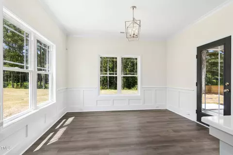 Dining - 776 Shade Tree Rd, Benson, NC 27504 photo 1 of 1