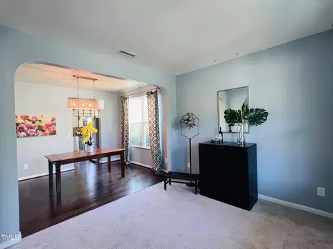 Dining - 7 Faircroft Ct, Durham, NC 27703 photo 4 of 4
