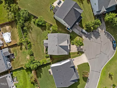 View/Area - 7 Faircroft Ct, Durham, NC 27703 photo 4 of 7