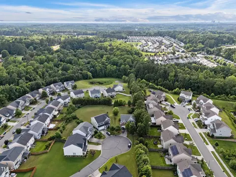 View/Area - 7 Faircroft Ct, Durham, NC 27703 photo 7 of 7