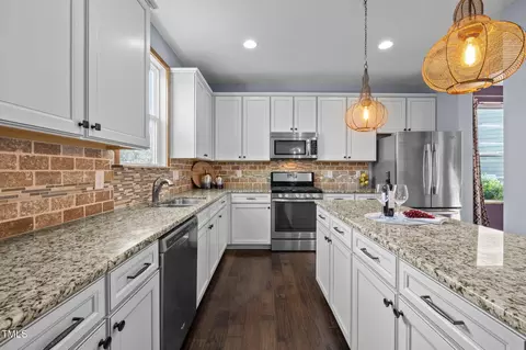 Kitchen - 7 Faircroft Ct, Durham, NC 27703 photo 2 of 4