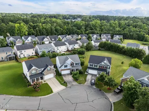 View/Area - 7 Faircroft Ct, Durham, NC 27703 photo 6 of 7