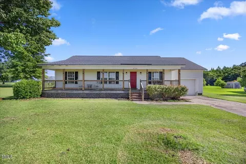 8750 Shaw Rd, Kenly, NC 27542