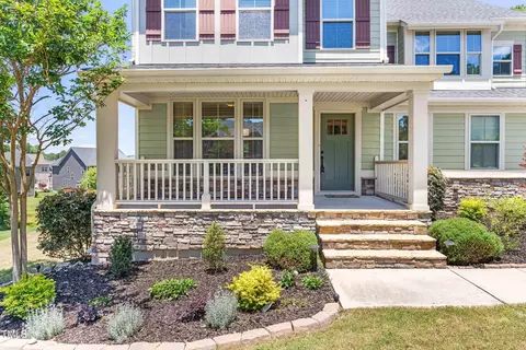 3504 Regent Pines Dr, New Hill, NC 27562