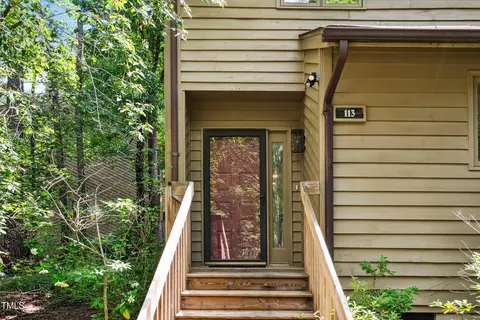 113 Twisted Oak Pl, Durham, NC 27705 photo 4