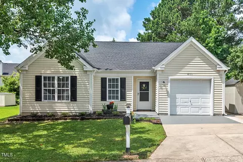 611 Quartz Dr, Durham, NC 27703