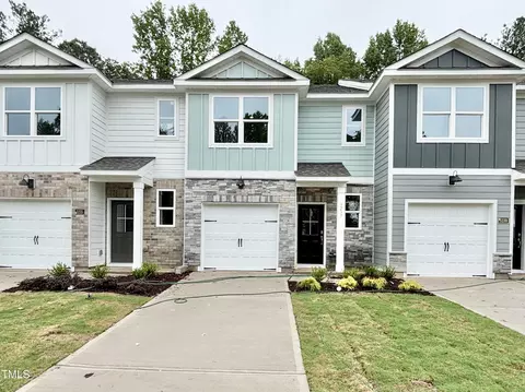 5237 Red Crimson Dr, Willow Spring, NC 27592