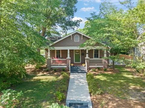 Exterior - 211 W Trinity Ave, Durham, NC 27701 photo 16 of 17