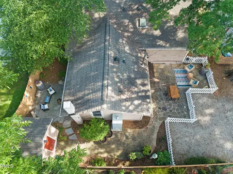 Exterior - 211 W Trinity Ave, Durham, NC 27701 photo 12 of 17