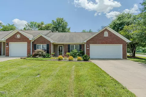 101 Kingston Ln, Graham, NC 27253