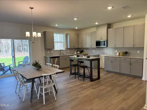 189 Gobbler Dr, Smithfield, NC 27577 photo 3