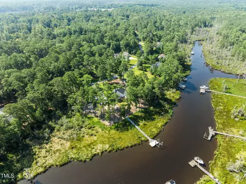 759 Island Dr, Chocowinity, NC 27817 photo 10