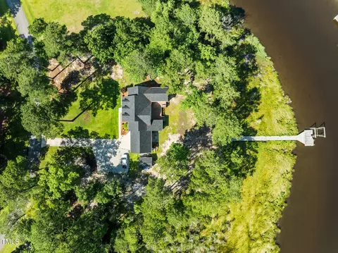 759 Island Dr, Chocowinity, NC 27817 photo 9