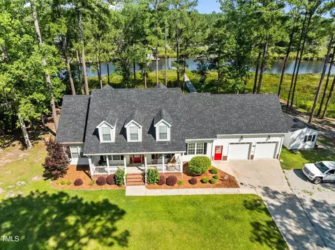 759 Island Dr, Chocowinity, NC 27817 photo 5