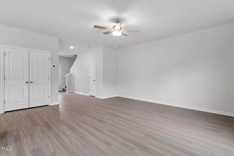 Living - 8960 Ava Dr, Bailey, NC 27807 photo 2 of 2