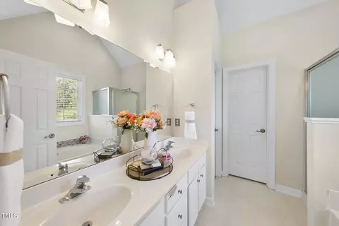 107 Roan Dr, Garner, NC 27529 photo 8