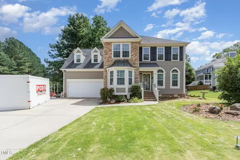101 Lochmere Forest Dr, Cary, NC 27518