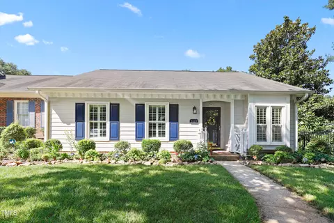 2617 Cottage Cir, Raleigh, NC 27613