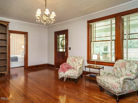 Living - 714 Spring Ln, Sanford, NC 27330 photo 4 of 8
