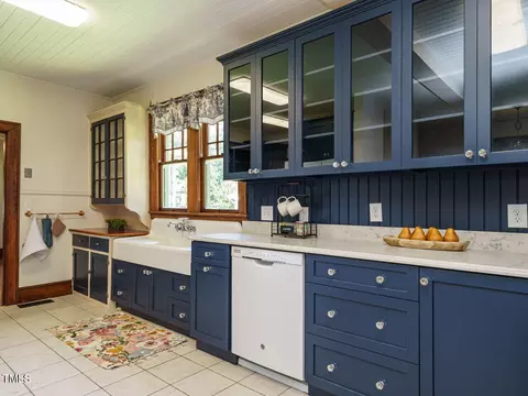 Kitchen - 714 Spring Ln, Sanford, NC 27330 photo 1 of 4