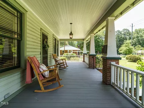 Exterior - 714 Spring Ln, Sanford, NC 27330 photo 3 of 6