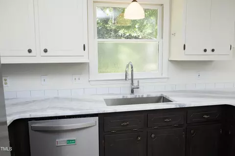 Kitchen - 409 Glaive Dr, Durham, NC 27703 photo 3 of 5