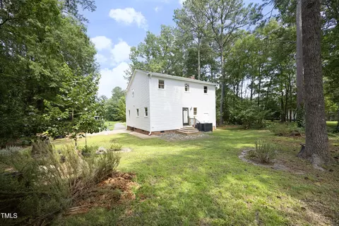 Exterior - 409 Glaive Dr, Durham, NC 27703 photo 3 of 7