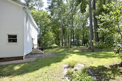Exterior - 409 Glaive Dr, Durham, NC 27703 photo 5 of 7