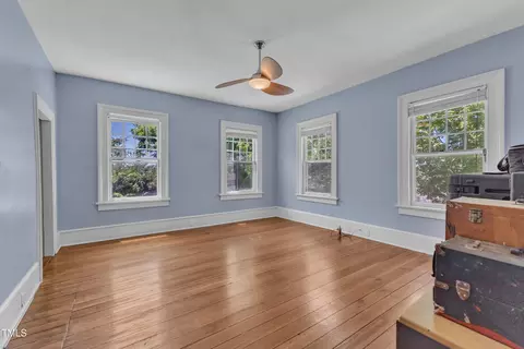 Bedroom - 118 N 7th St, Smithfield, NC 27577 photo 1 of 7