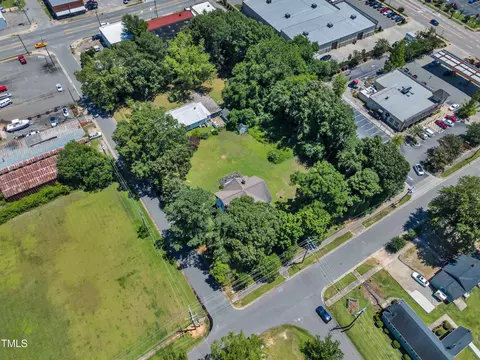 View/Area - 118 N 7th St, Smithfield, NC 27577 photo 3 of 11