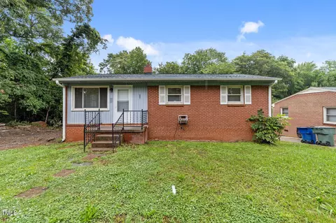 807 New St, Graham, NC 27253