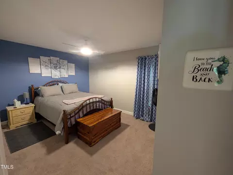 Bedroom - 908 E Hudson Ave, Durham, NC 27704 photo 3 of 5