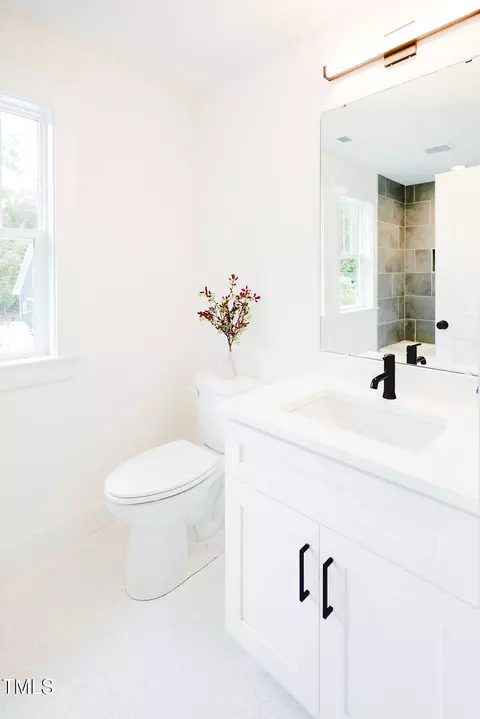 Bath - 415 E Lavender Ave, Durham, NC 27704 photo 1 of 10