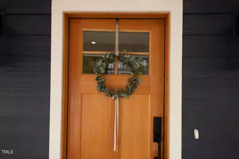 Entry Way - 415 E Lavender Ave, Durham, NC 27704 photo 4 of 4