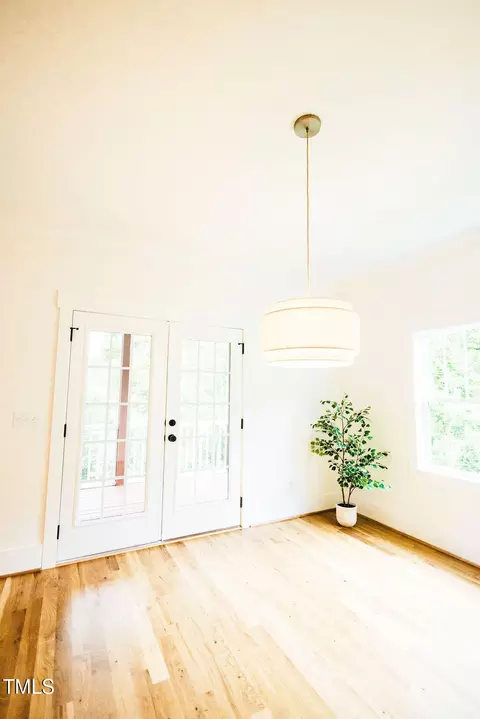 Dining - 415 E Lavender Ave, Durham, NC 27704 photo 1 of 2