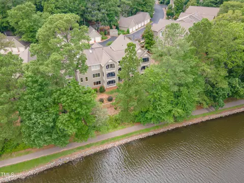 317 Glen Echo Ln #C, Cary, NC 27518