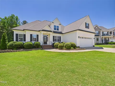 100 S Sunset Ridge Dr, Willow Spring, NC 27592 photo 2