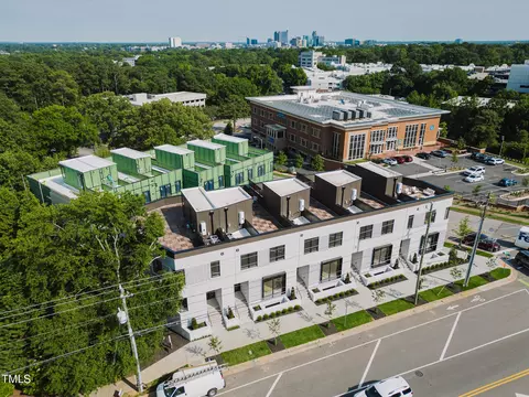 1301 Chamblee Hill Ct, Raleigh, NC 27608