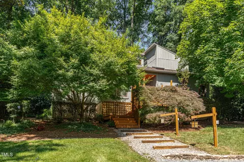 28 Benchmark, Pittsboro, NC 27312