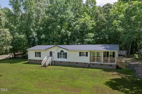 40 Raccoon Xing, Henderson, NC 27537