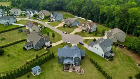 192 Waterpine Dr, Garner, NC 27529 photo 5