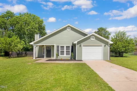 153 Eulon Loop, Raeford, NC 28376