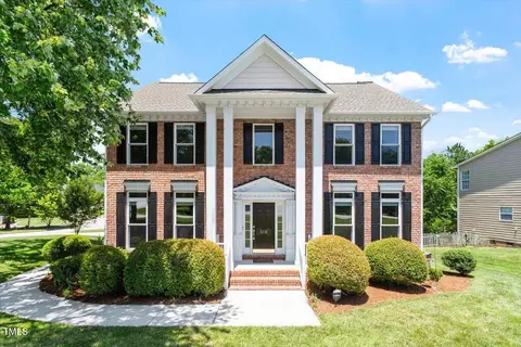 318 Riggsbee Farm Dr, Cary, NC 27519