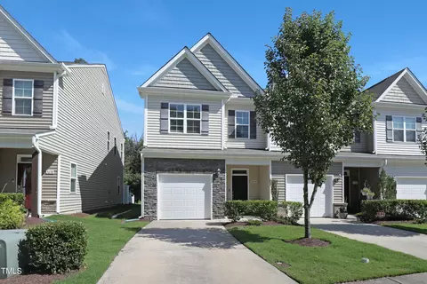 3636 Water Mist Ln, Raleigh, NC 27604